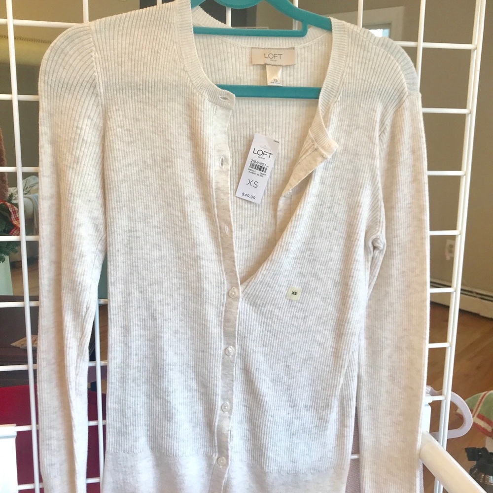 NWT Ann Taylor LOFT cardigan.